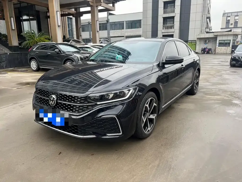 Volkswagen Passat 2023 из CN, фото 1