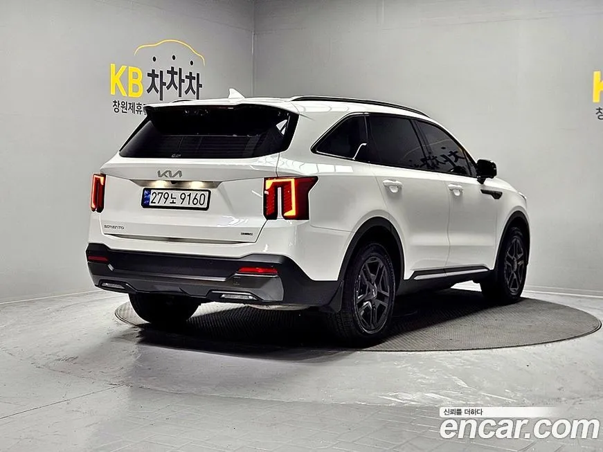 Kia Sorento — фото 5