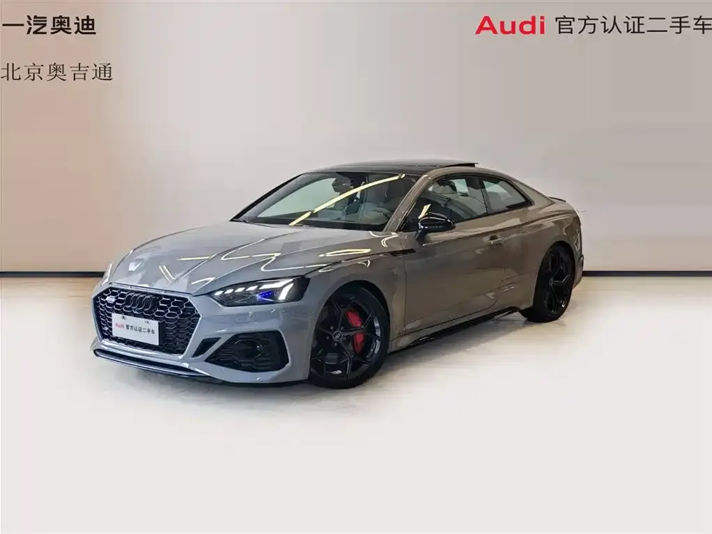 Audi RS 5 — фото 1