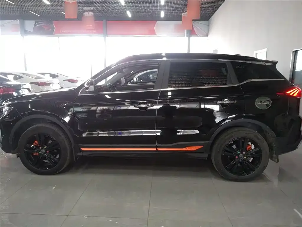 Geely Boyue 2022 из CN, фото 2