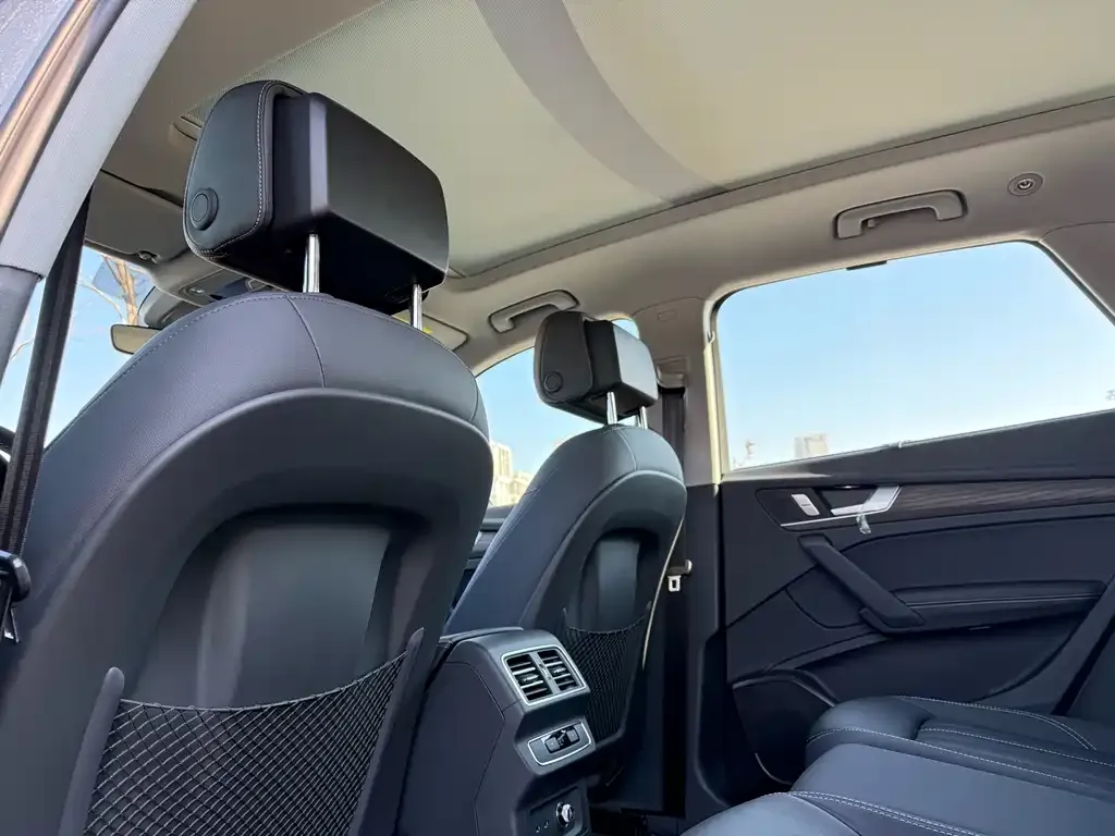 Audi Q5L 2024 из CN, фото 10