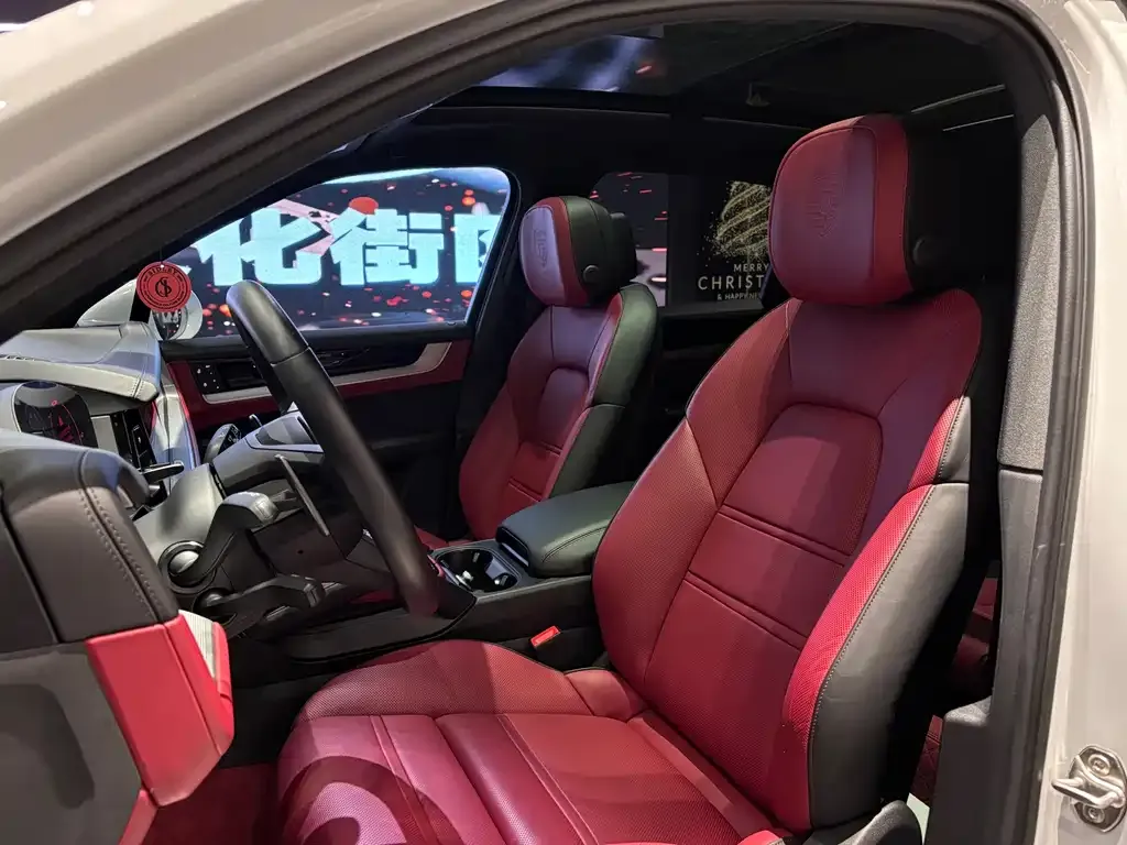 Porsche Cayenne 2024 из CN, фото 6