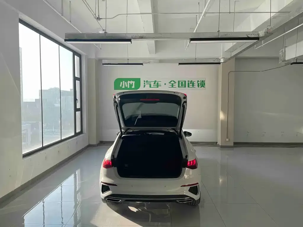 Audi A3 2023 из CN, фото 8