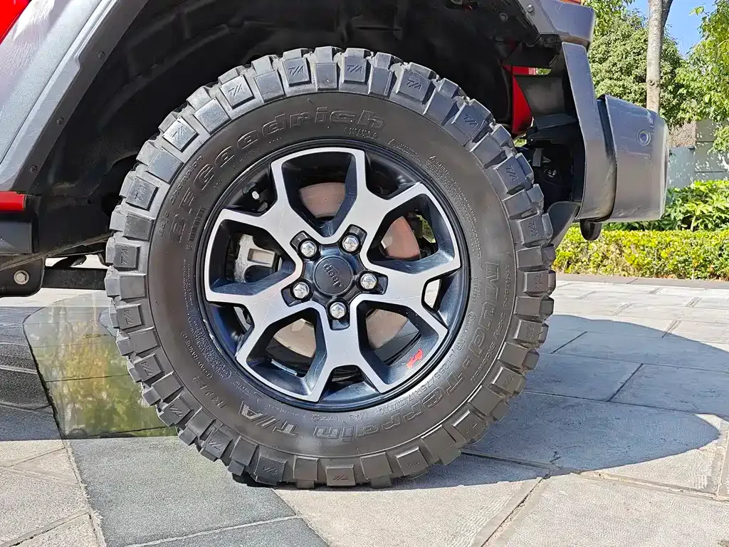 Jeep Wrangler 2022 из CN, фото 7