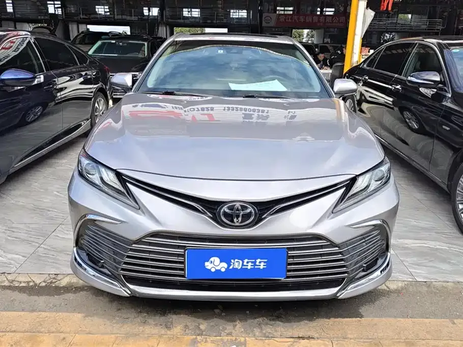 Toyota Camry 2022 из CN, фото 9