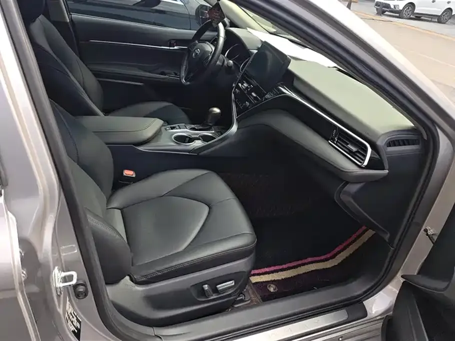 Toyota Camry 2022 из CN, фото 8