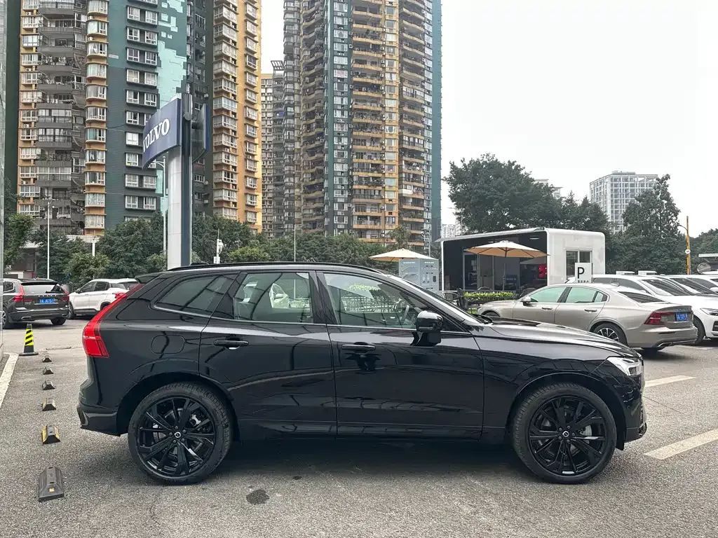 Volvo XC60 PHEV 2026 из CN, фото 8