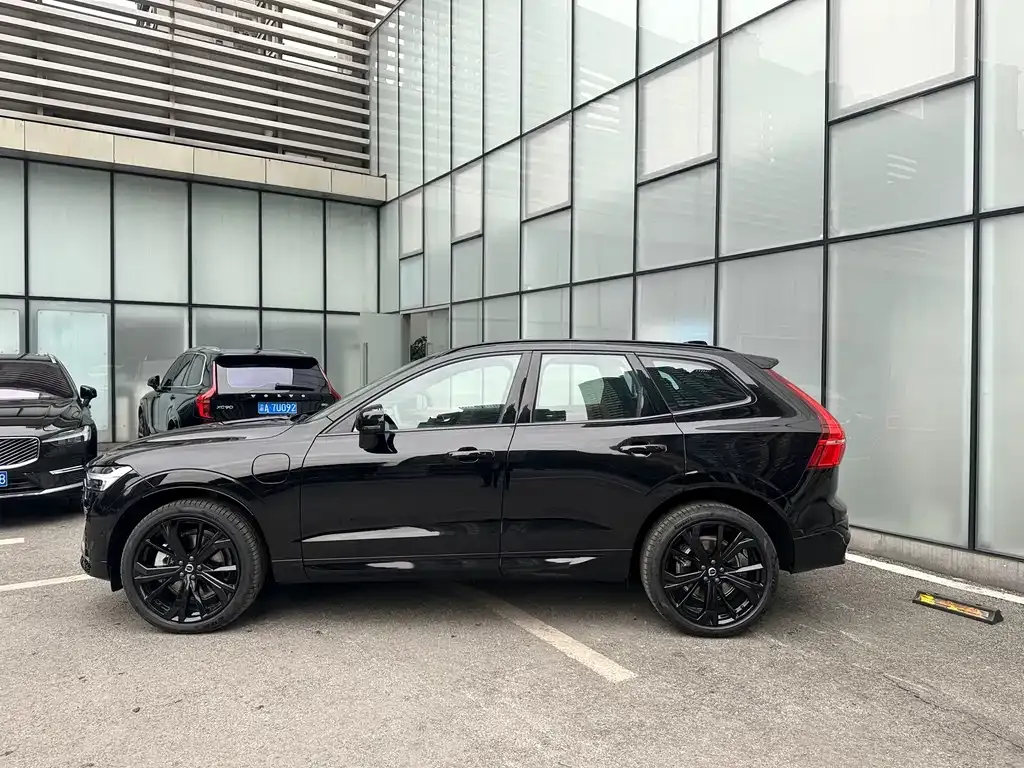 Volvo XC60 PHEV 2026 из CN, фото 9