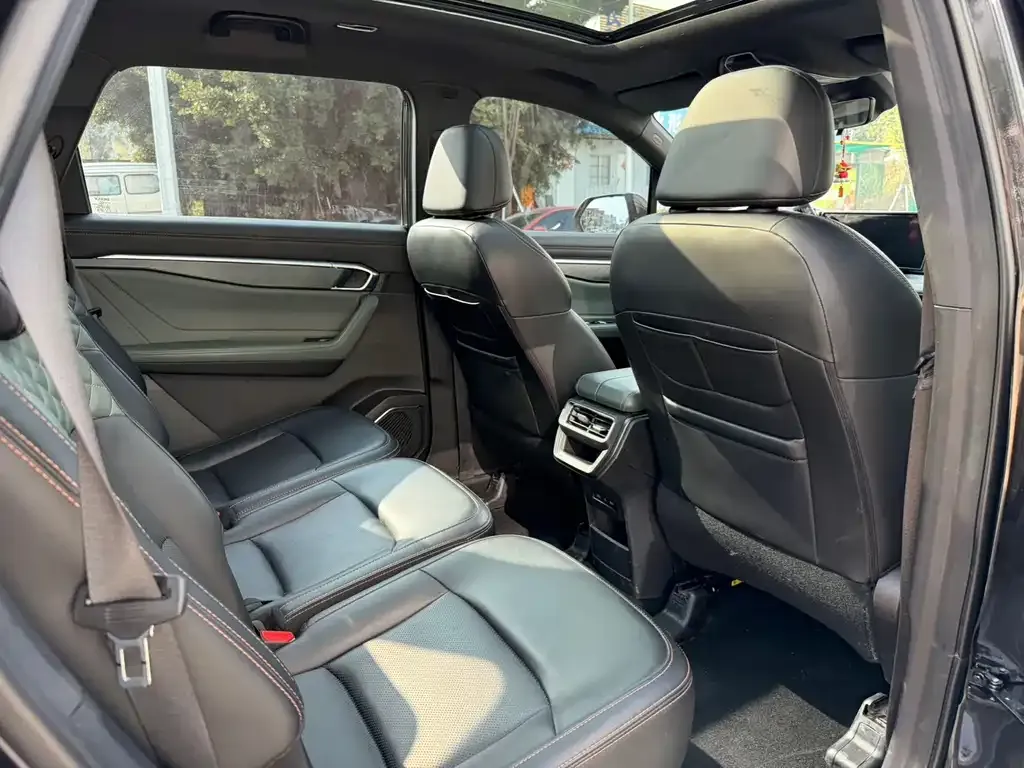 Geely Haoyue L 2023 из CN, фото 6