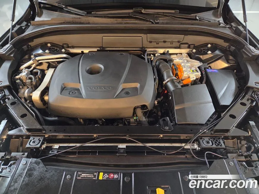 Volvo XC60 2024 из KR, фото 10
