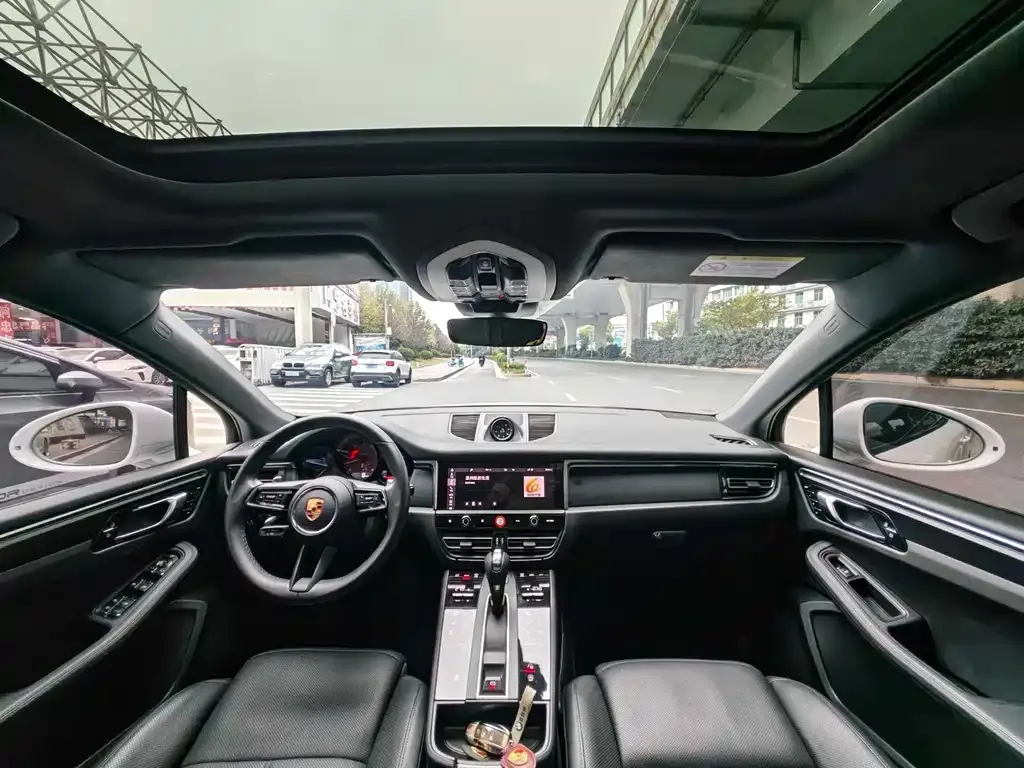 Porsche Macan 2023 из CN, фото 5