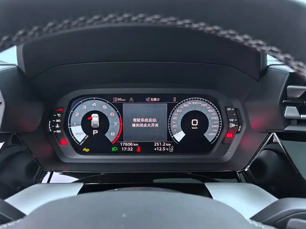 Audi A3 2025 из CN, фото 10