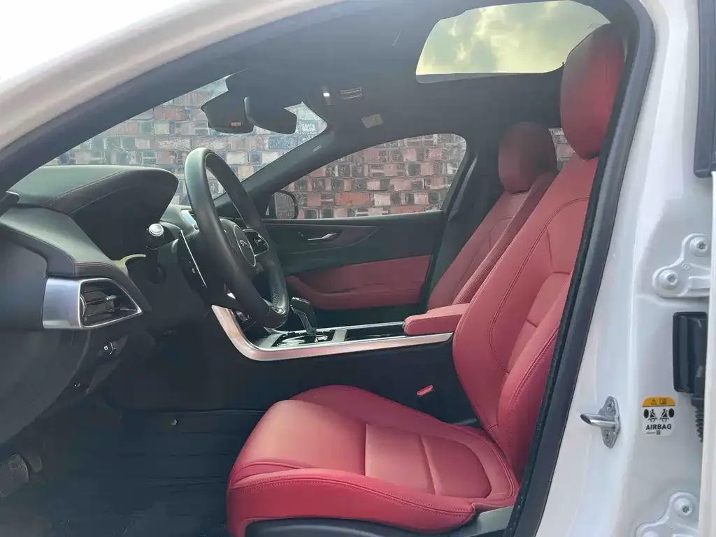 Jaguar XEL 2022 из CN, фото 6