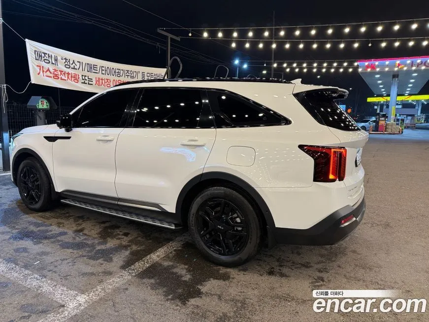 Kia Sorento — фото 5