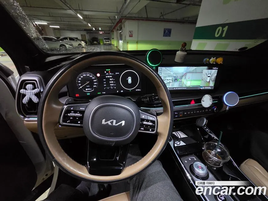 Kia Sorento — фото 7