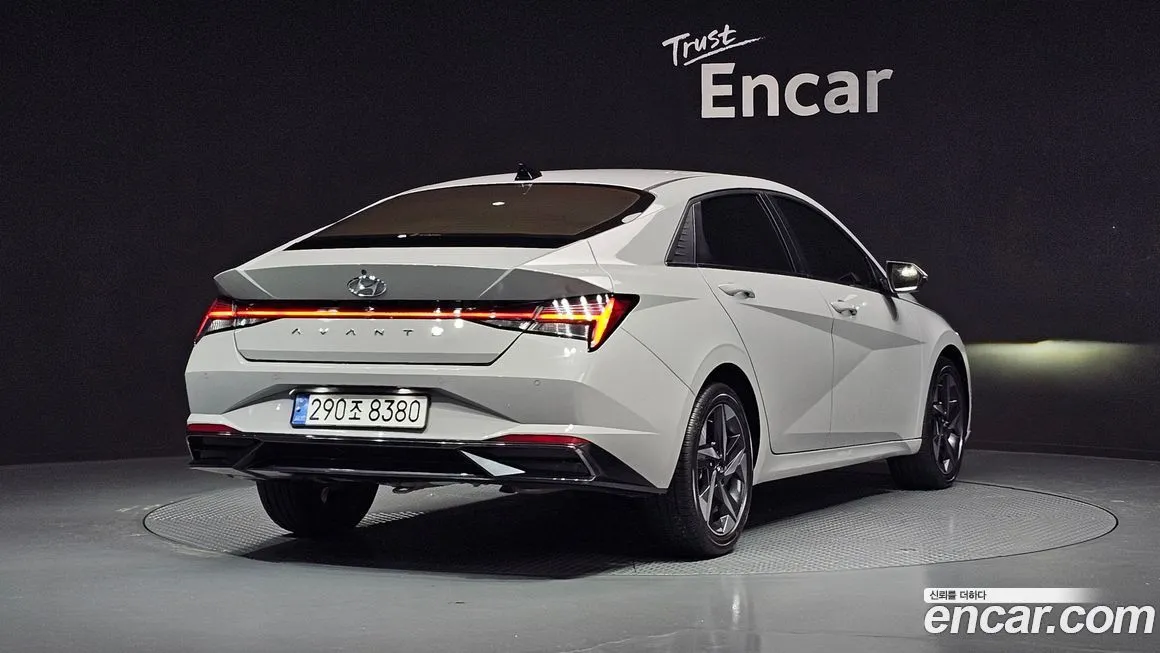 Hyundai AVANTE 2021 из KR, фото 3