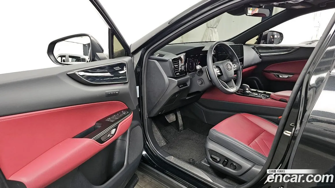 Lexus NX 2025 из KR, фото 10