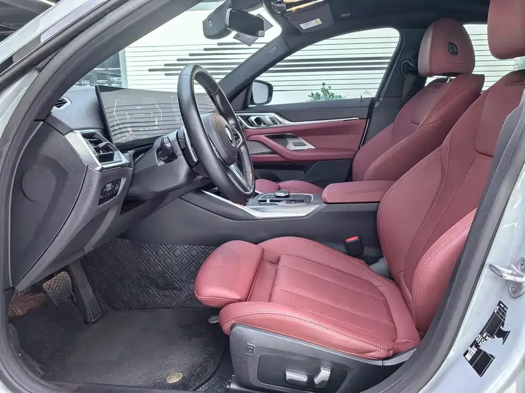BMW 4 Series 2023 из CN, фото 7