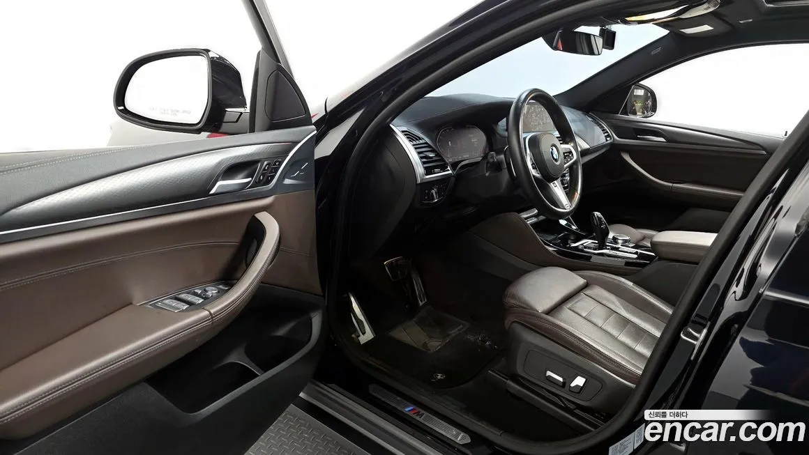 BMW X4 2021 из KR, фото 4