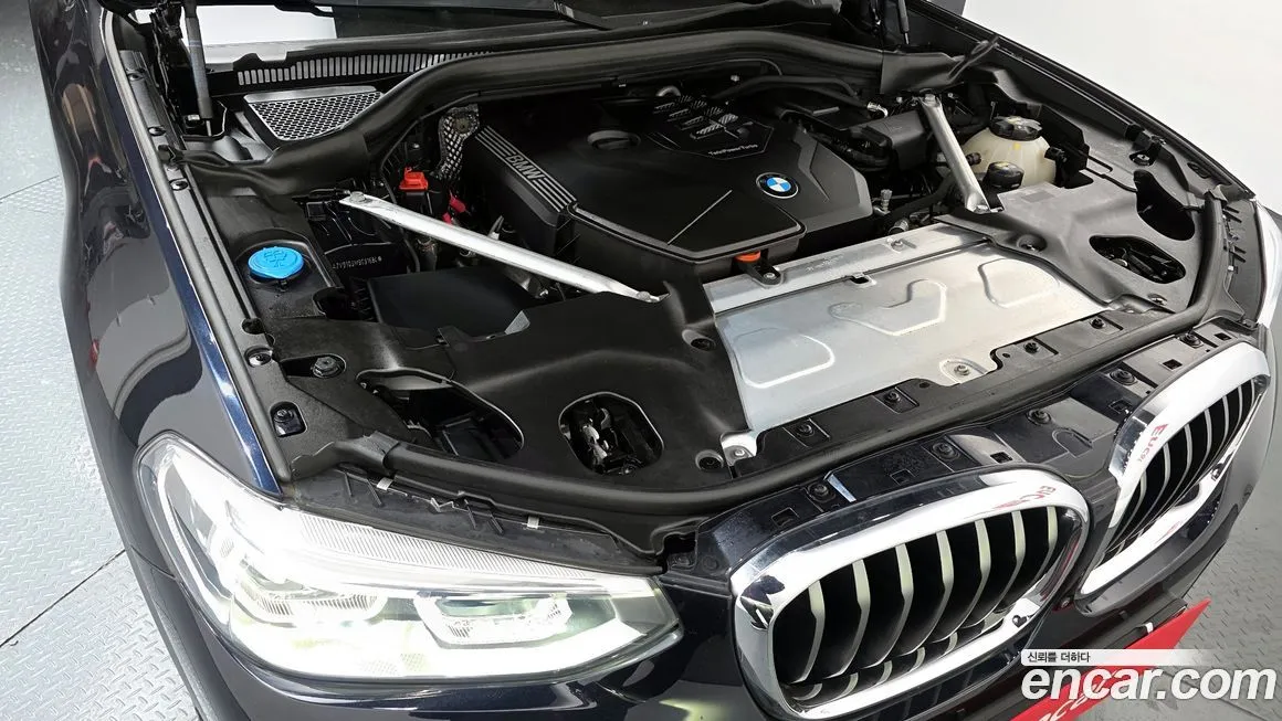 BMW X4 2021 из KR, фото 8