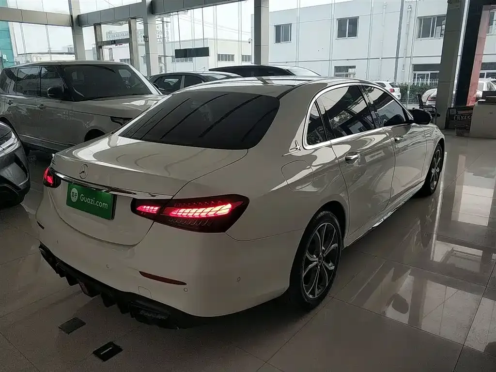 Mercedes-Benz E-Class 2022 из CN, фото 5
