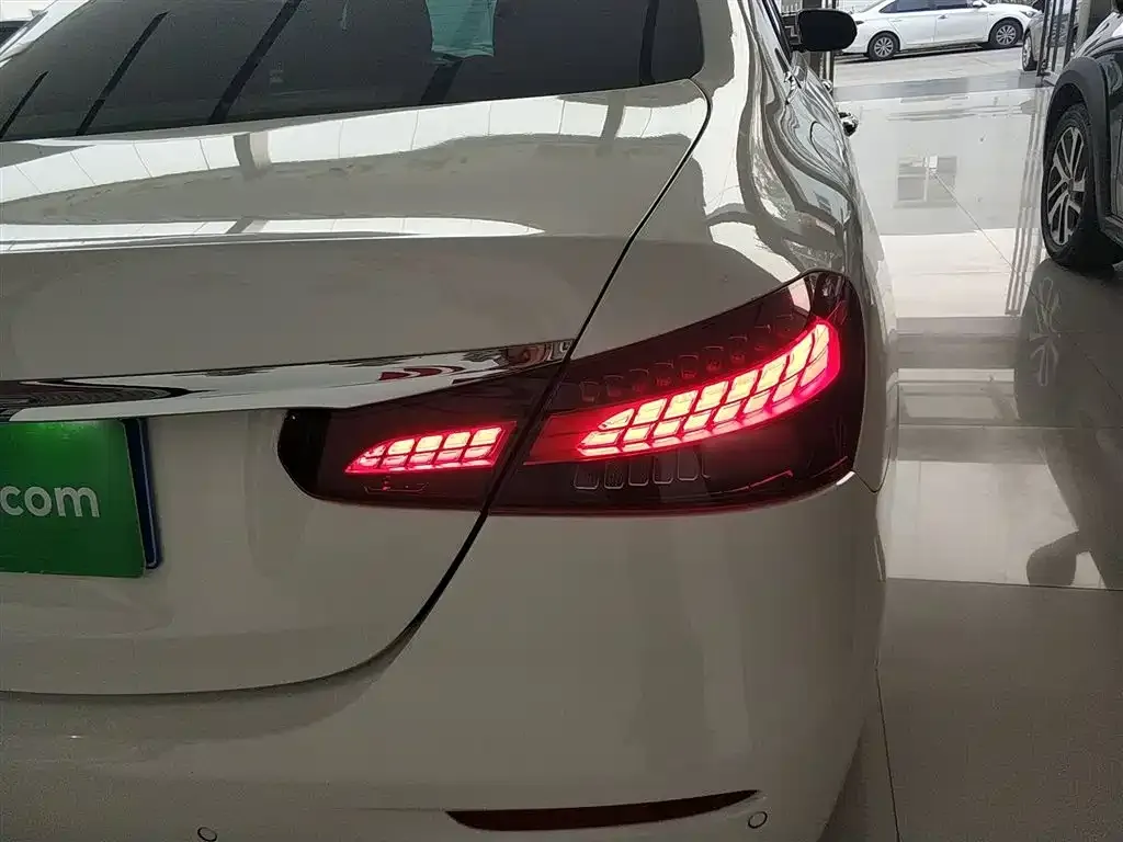 Mercedes-Benz E-Class 2022 из CN, фото 8