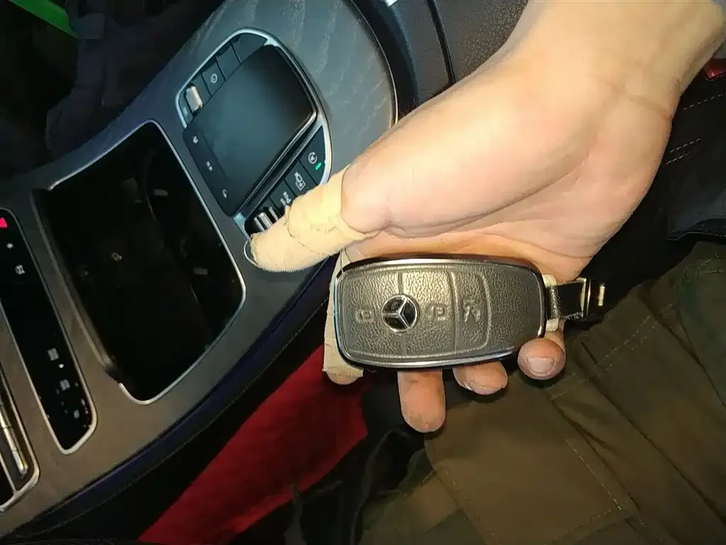 Mercedes-Benz E-Class 2022 из CN, фото 4