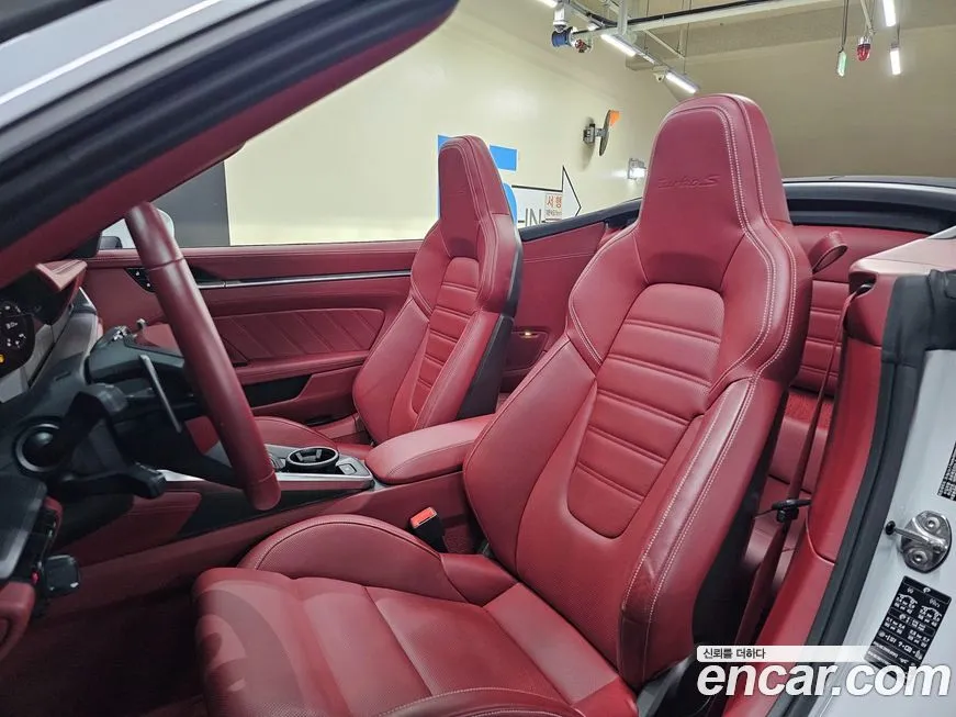 Porsche 911 2021 из KR, фото 8