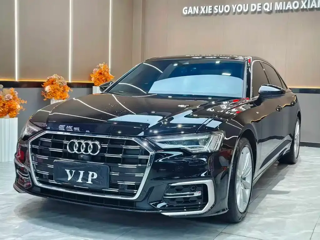 Audi A6L 2023 из CN, фото 1