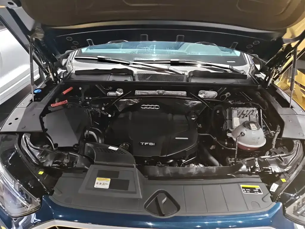 Audi Q5L 2022 из CN, фото 6