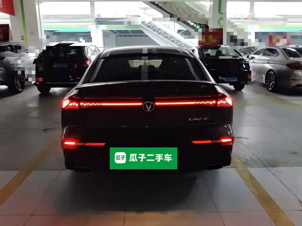 Changan UNI-V 2024 из CN, фото 2