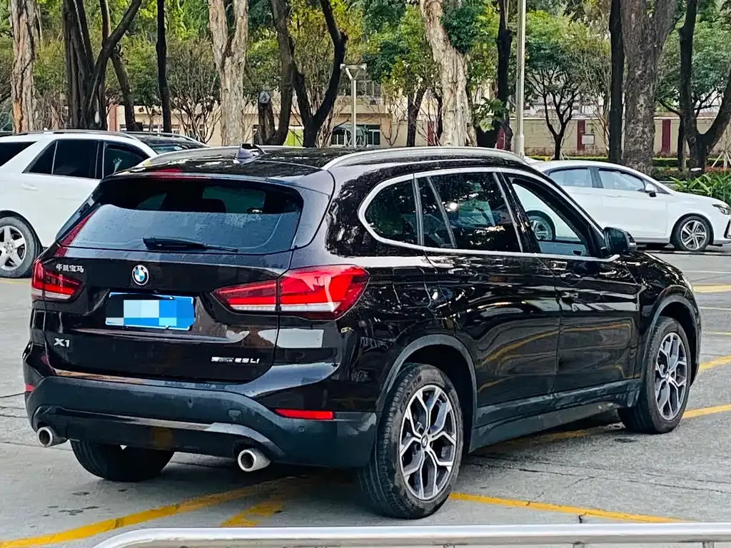BMW X1 2022 из CN, фото 10