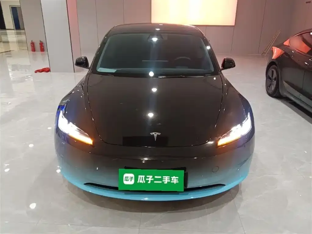 Tesla Model 3 2024 из CN, фото 2