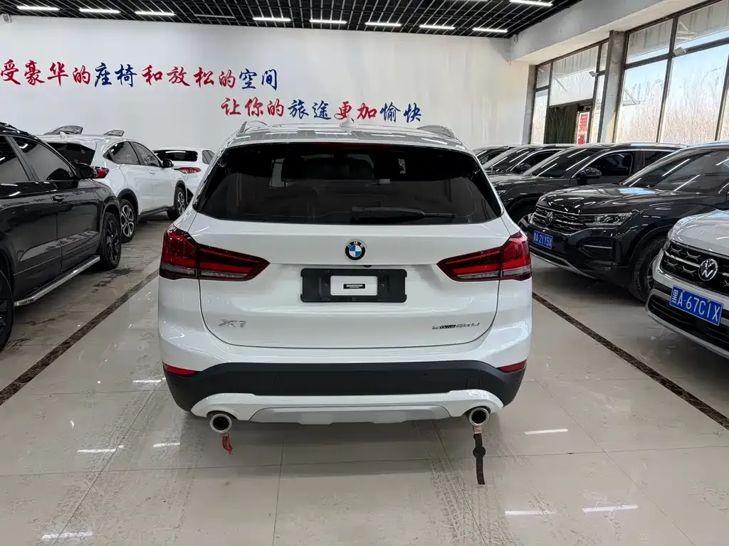 BMW X1 2022 из CN, фото 4