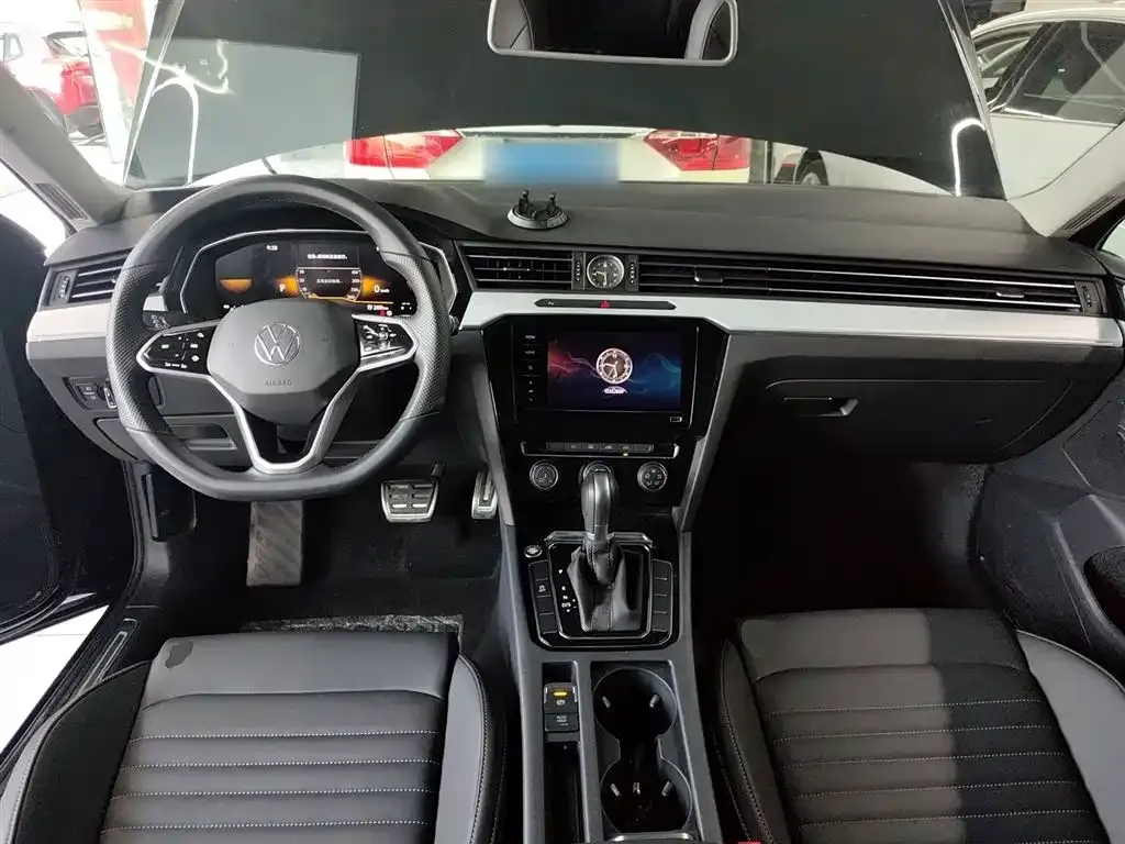 Volkswagen Magotan 2025 из CN, фото 10
