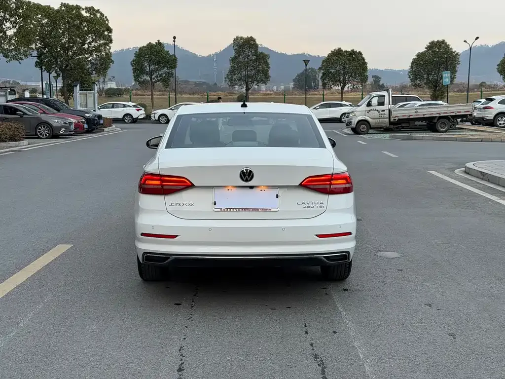 Volkswagen Lavida 2021 из CN, фото 7