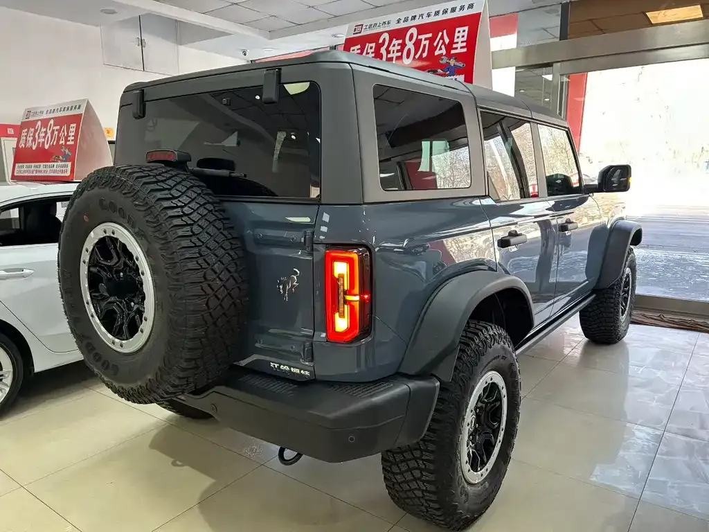 Ford Bronco 2025 из CN, фото 4