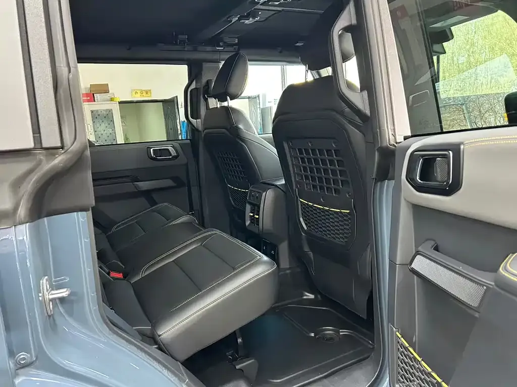 Ford Bronco 2025 из CN, фото 7