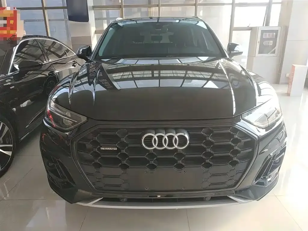 Audi Q5L 2022 из CN, фото 9