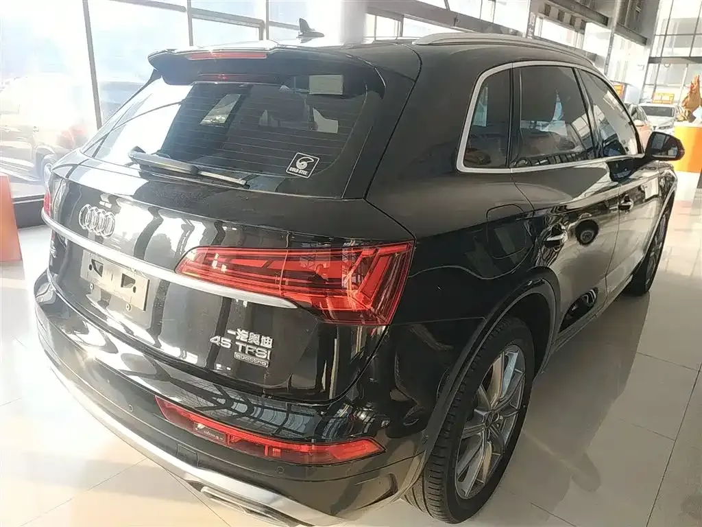 Audi Q5L 2022 из CN, фото 10