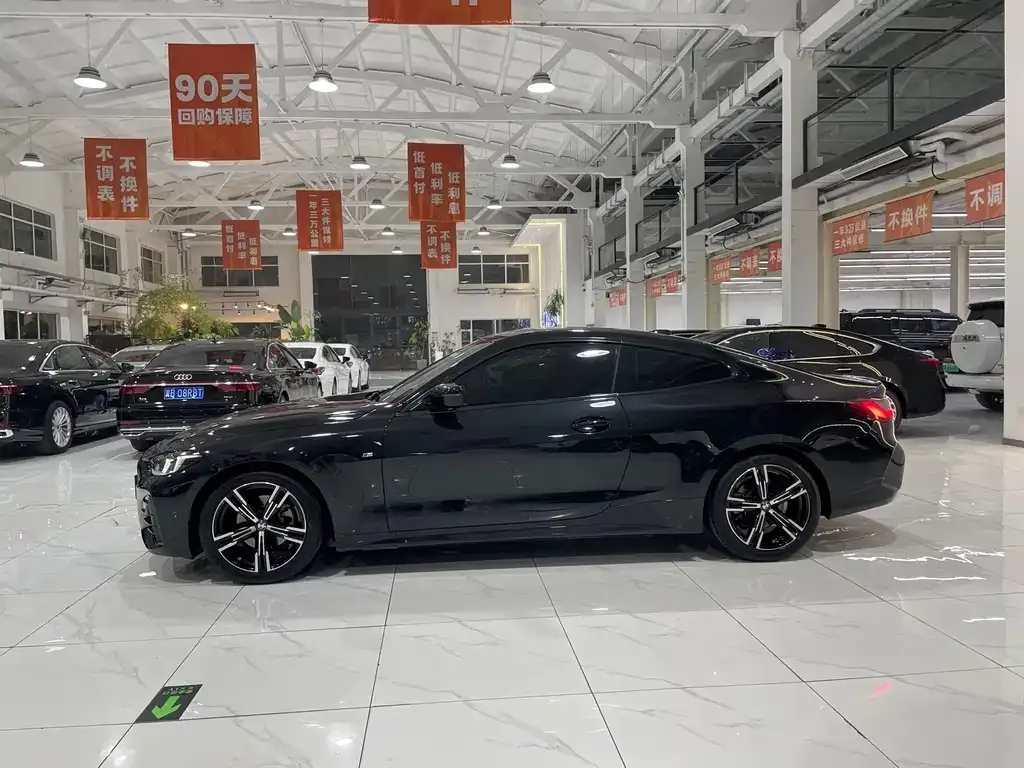 BMW 4 Series 2024 из CN, фото 9