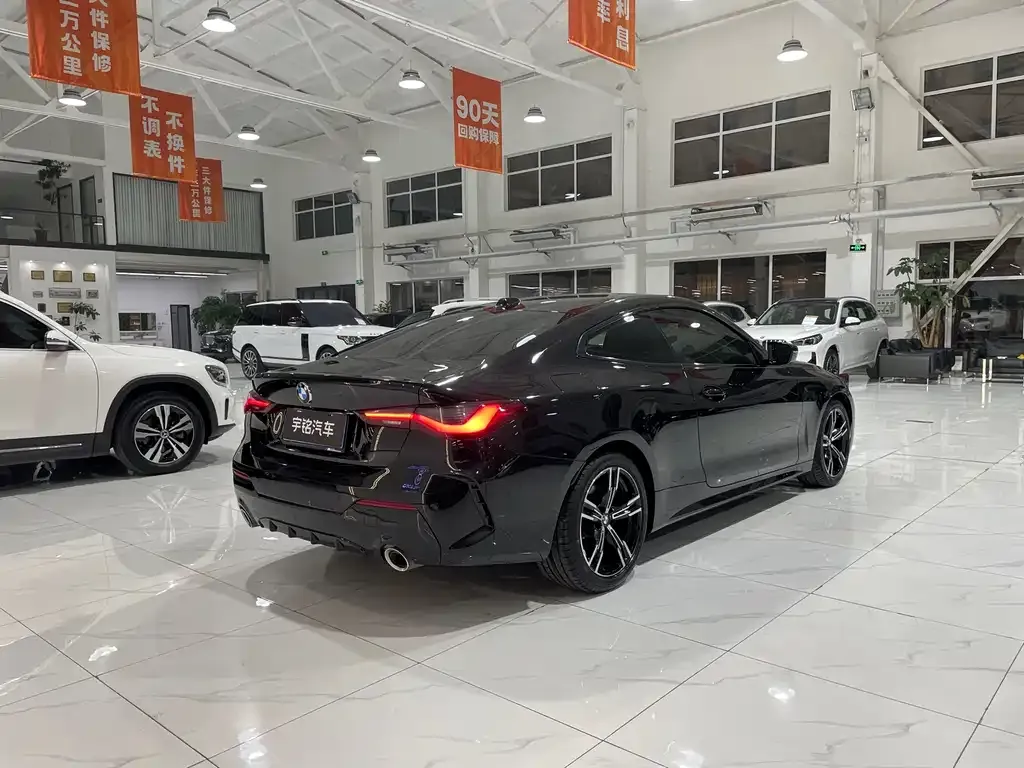 BMW 4 Series 2024 из CN, фото 3