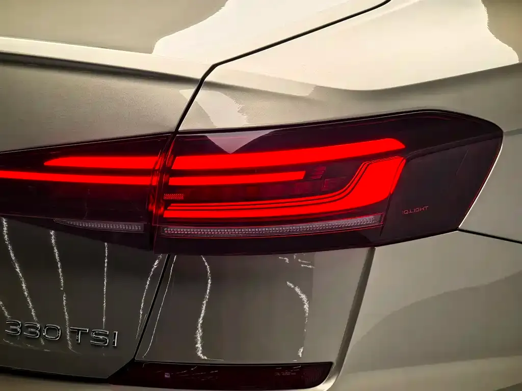 Volkswagen Passat 2022 из CN, фото 5
