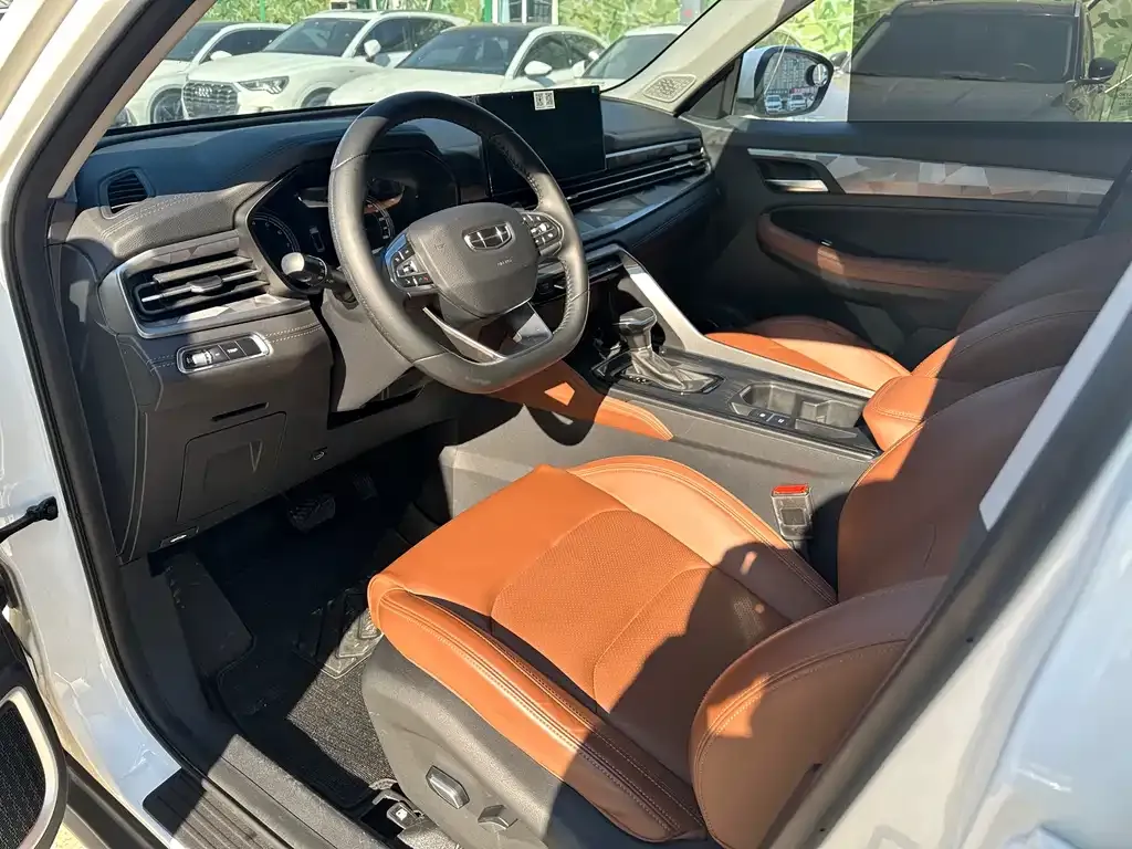 Geely Vision X6 2022 из CN, фото 4