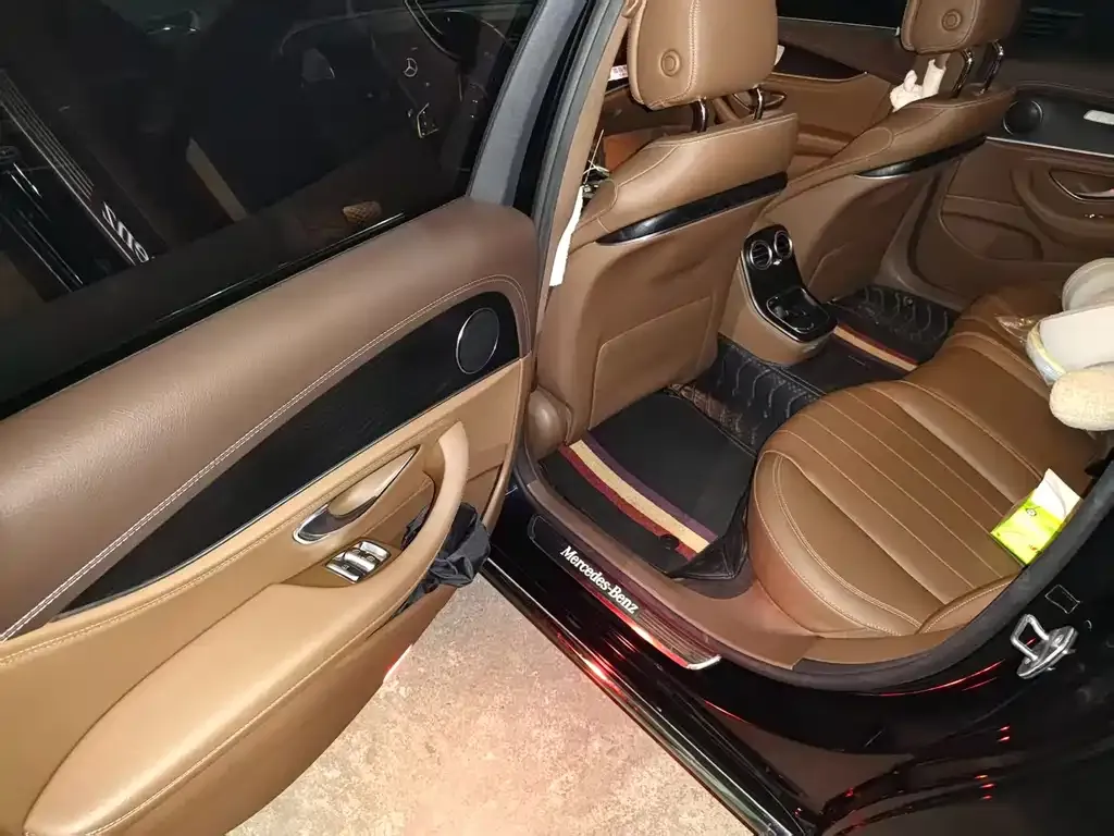 Mercedes-Benz E-Class 2023 из CN, фото 6