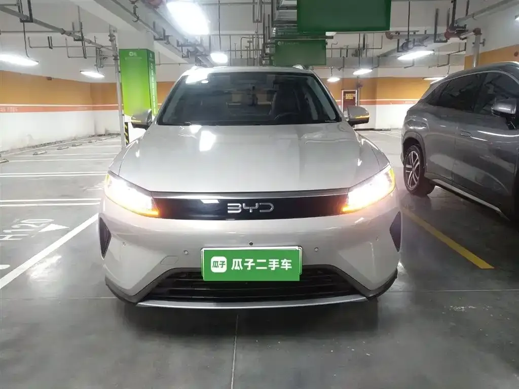 BYD Seal 05 DM-i — фото 3