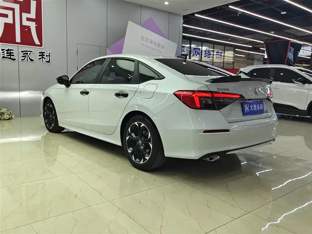 Honda Civic 2022 из CN, фото 10
