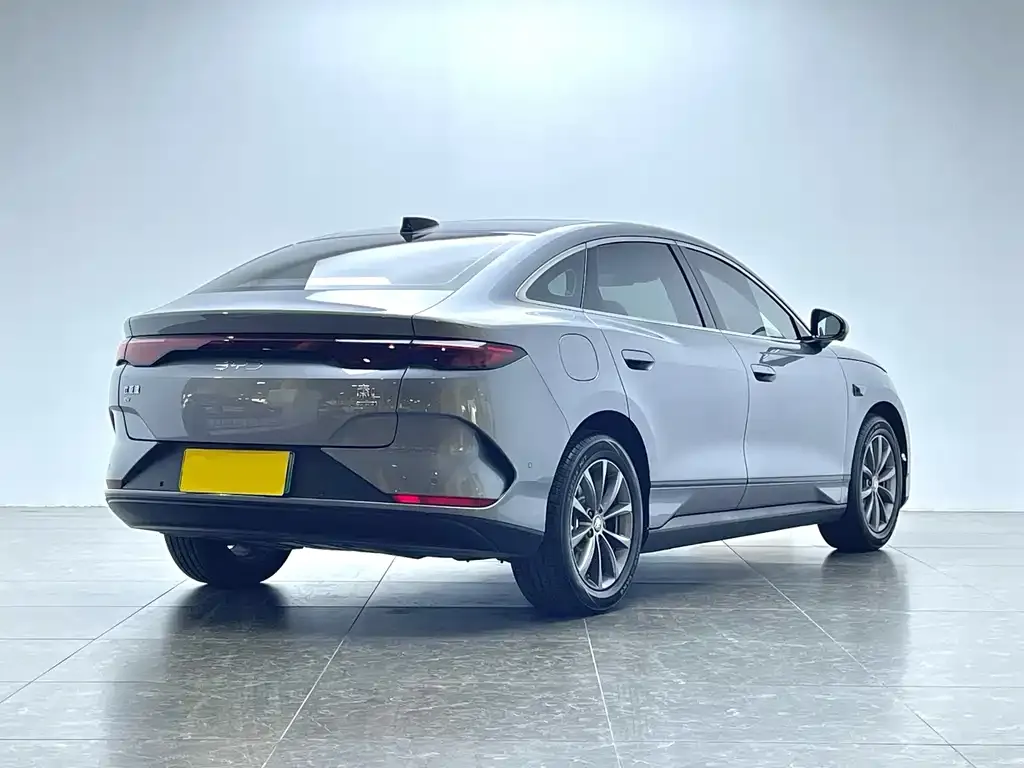 BYD Qin L 2025 из CN, фото 3