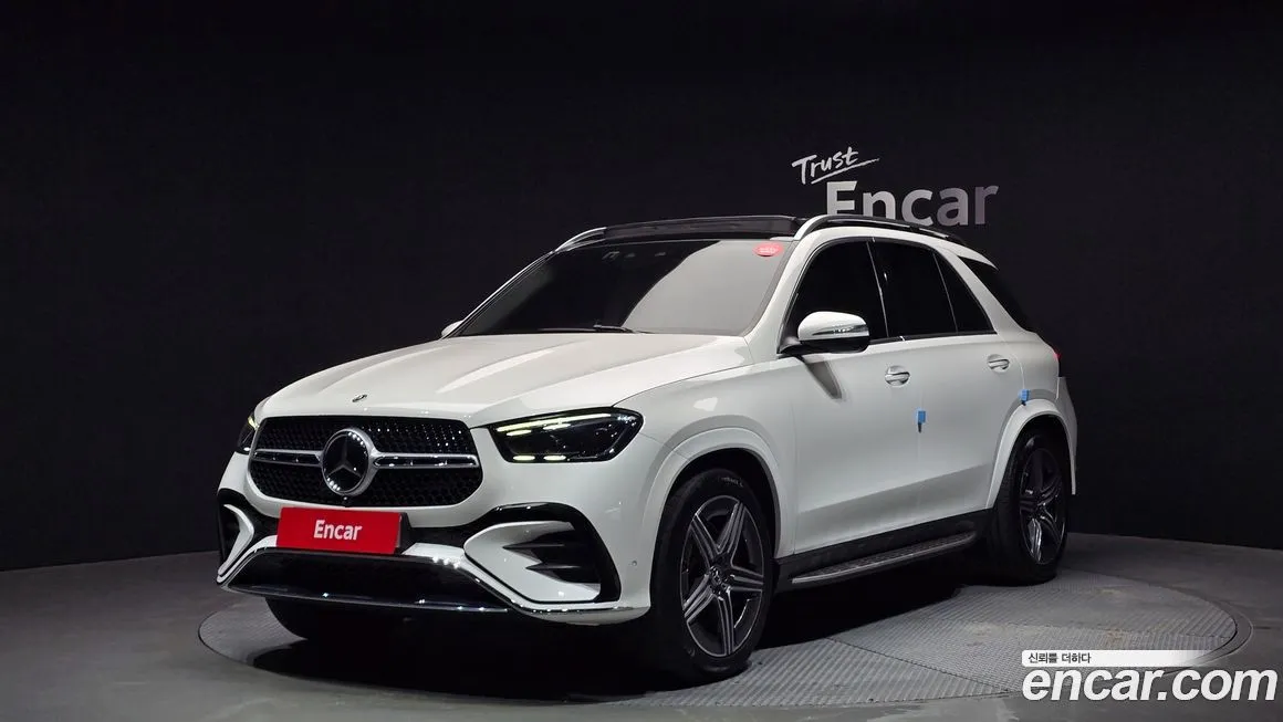 Mercedes-Benz GLE-Class — фото 1