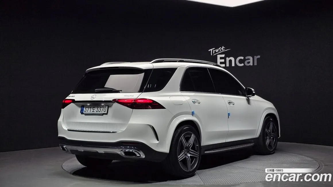 Mercedes-Benz GLE-Class — фото 3